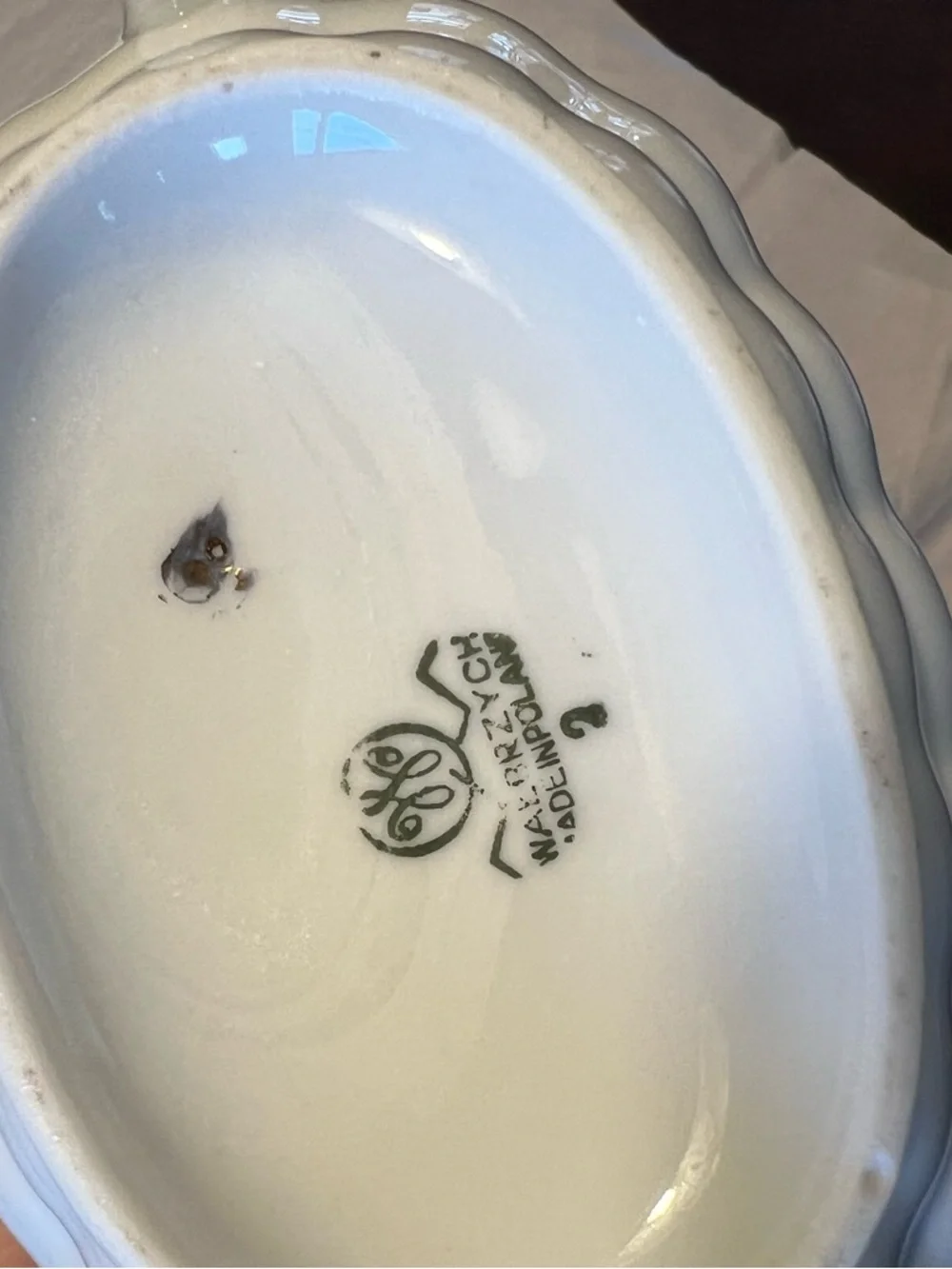 Walbrzych Holiday Gravy Boat set with Holly & Red Ribbon